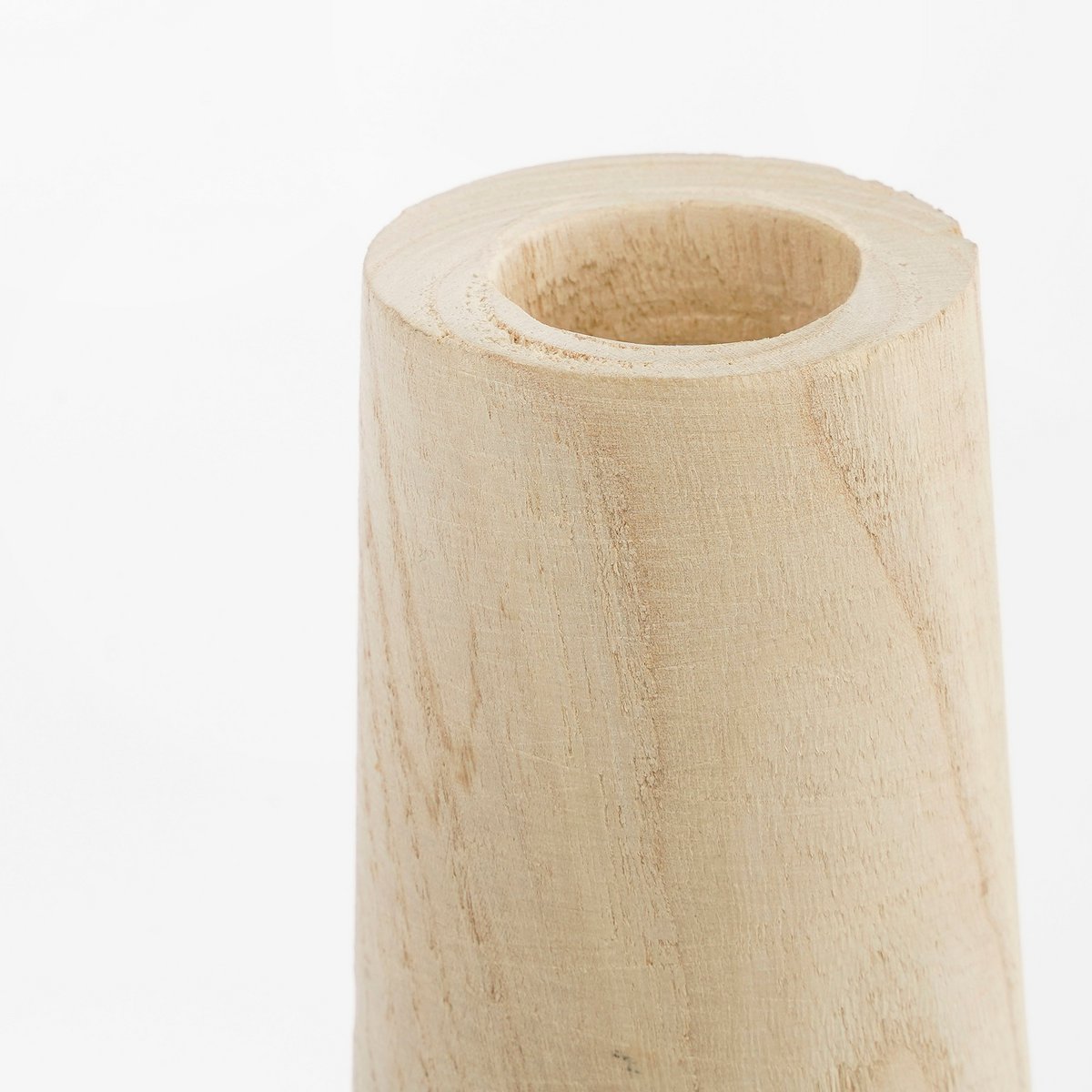 Pia Vase – H28 x Ø16 cm – Paulownia-Holz – Hellbraun